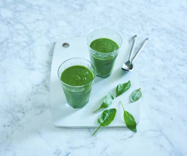 Smoothie med spinat og avokado