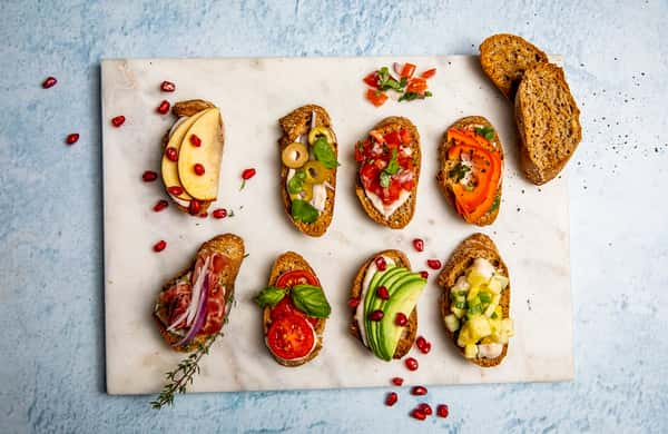 Crostini med MagerOst Skinke og digg topping