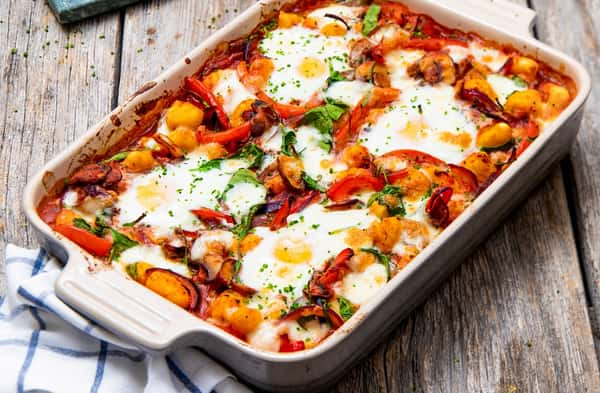 Ovnsbakt gnocchi med aromasopp, egg og mozzarella